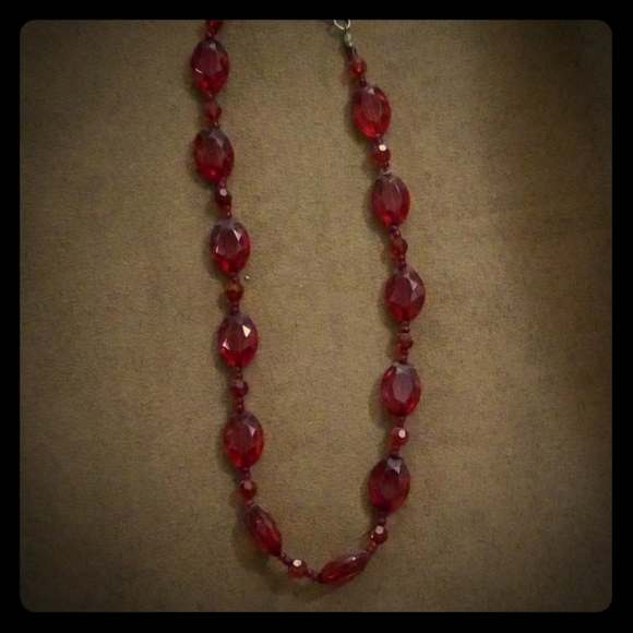 Necklace - Picture 1 of 1